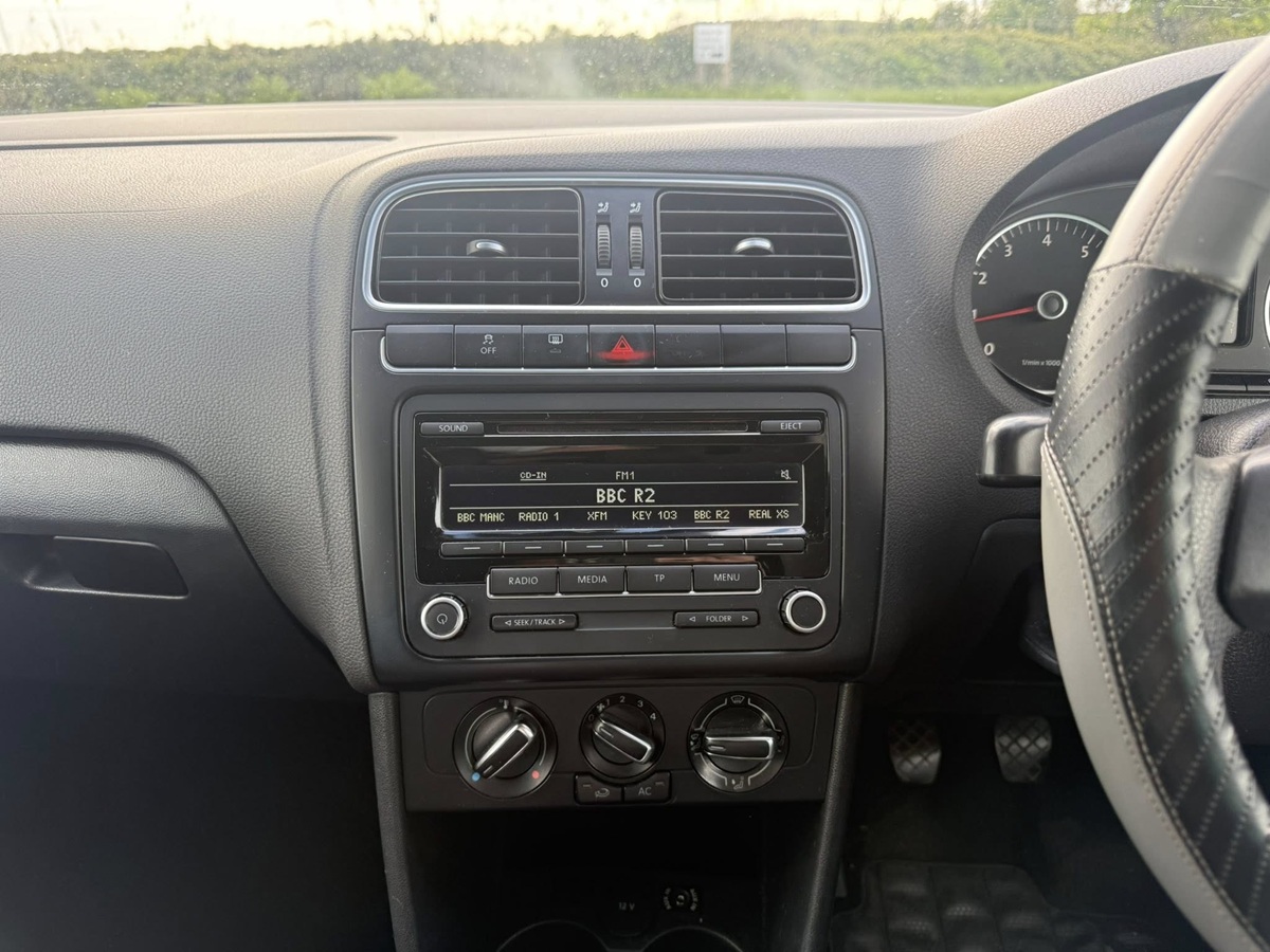 										Volkswagen Polo Match 1.2 full									