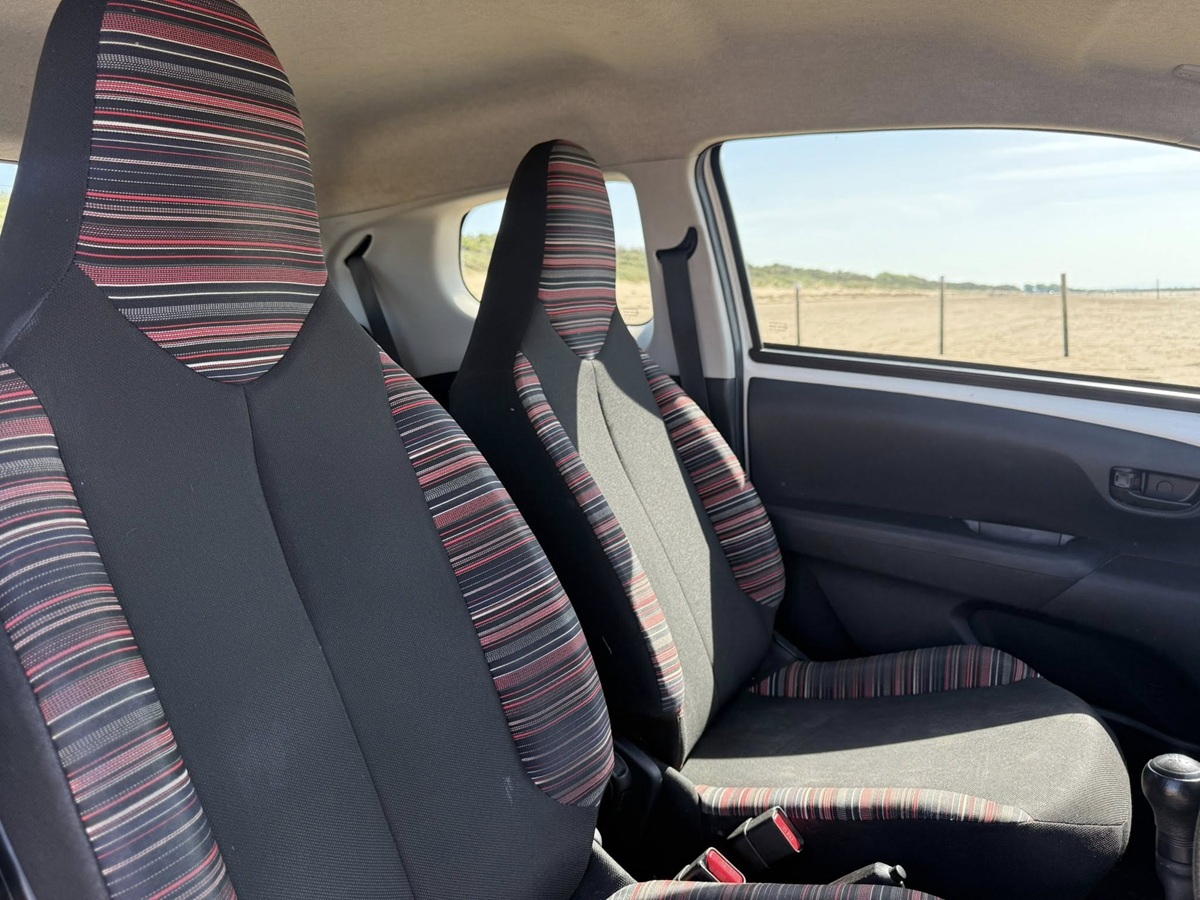 								Citroën C1 Feel 1.2 full									