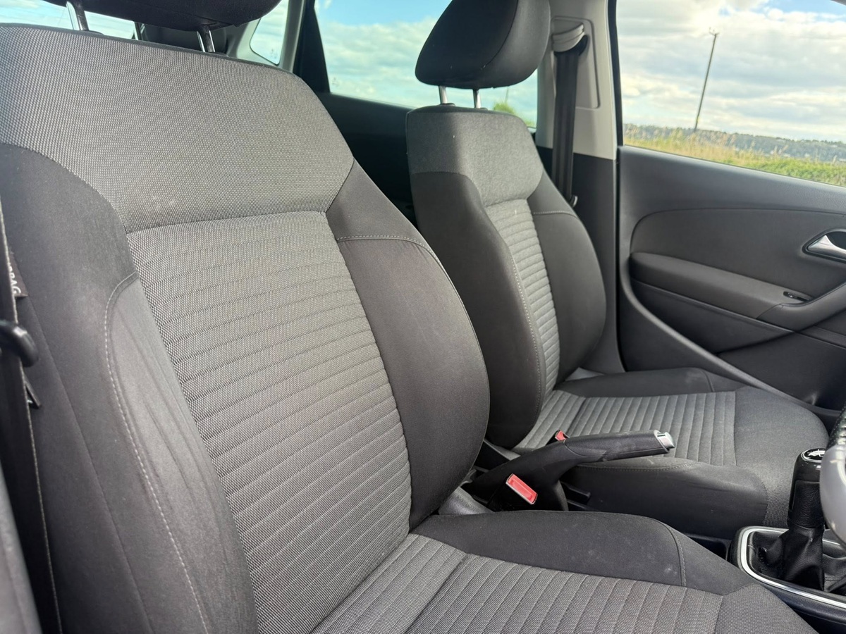 										Volkswagen Polo Match 1.2 full									