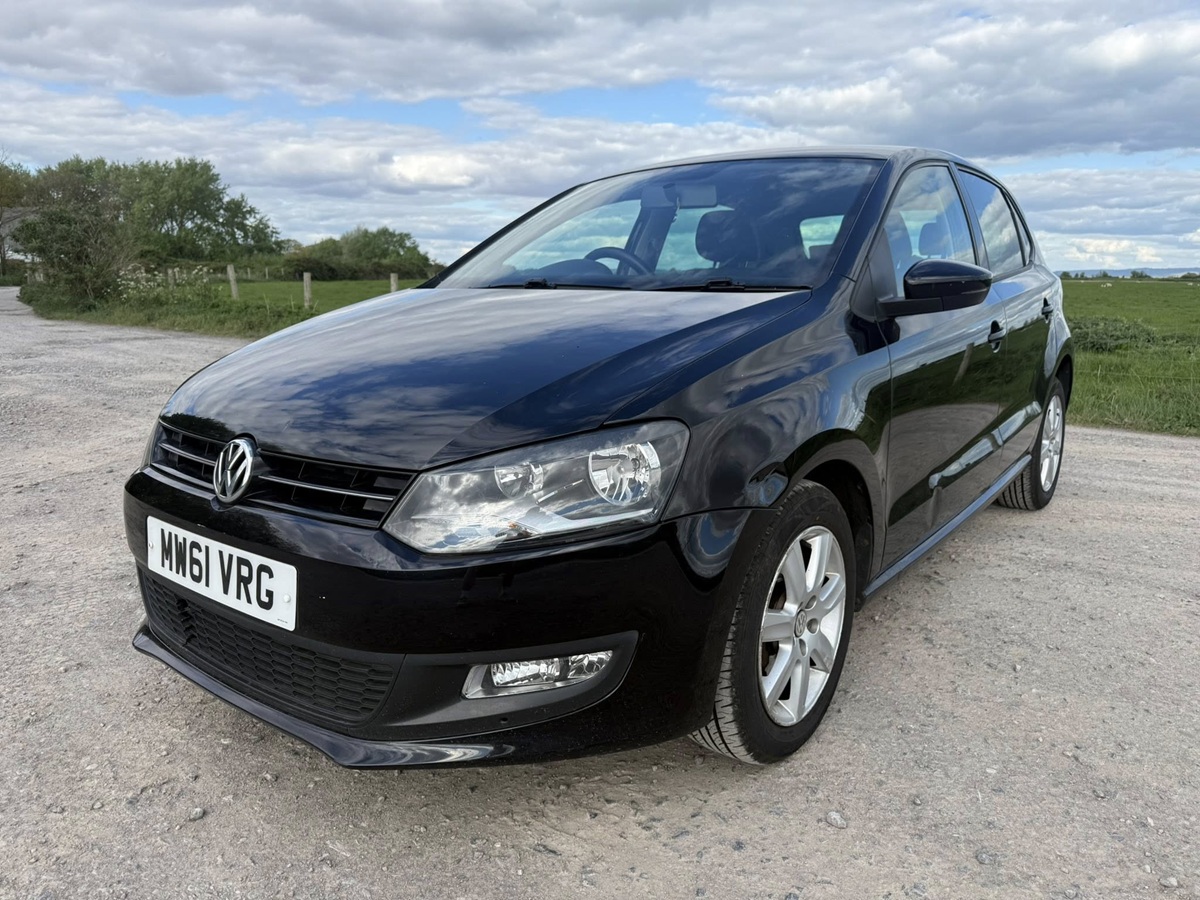 										Volkswagen Polo Match 1.2 full									