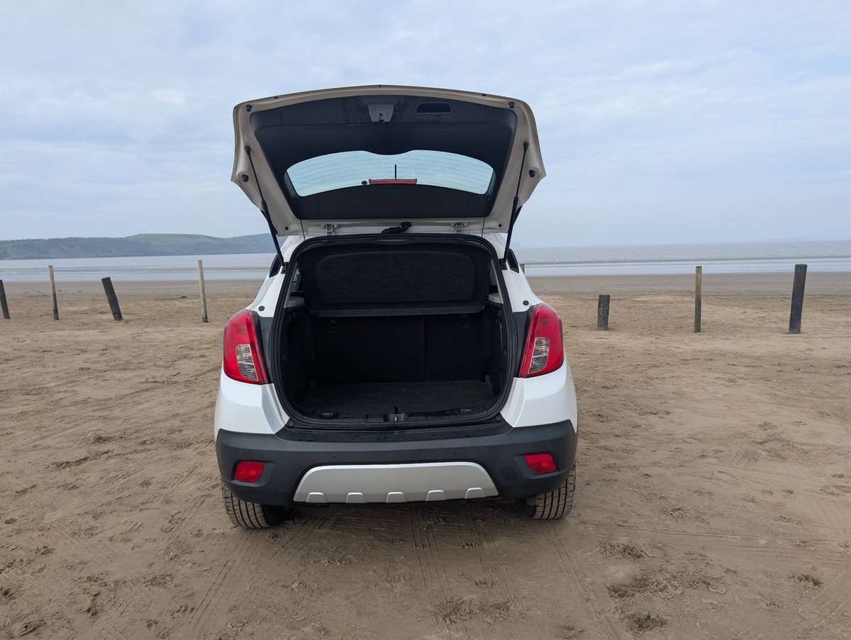 								Vauxhall Mokka Exclusiv 1.6 full									