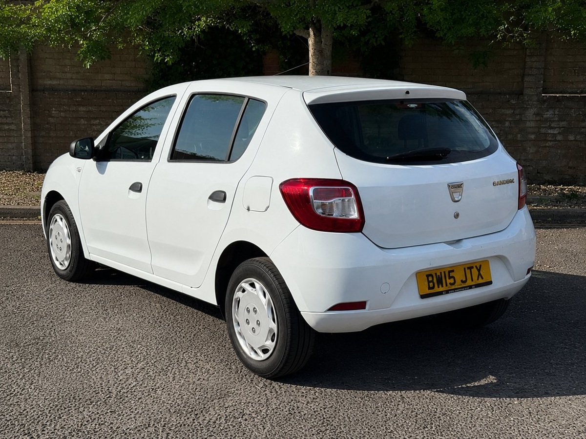 								Dacia Sandero Ambiance 1.2 full									