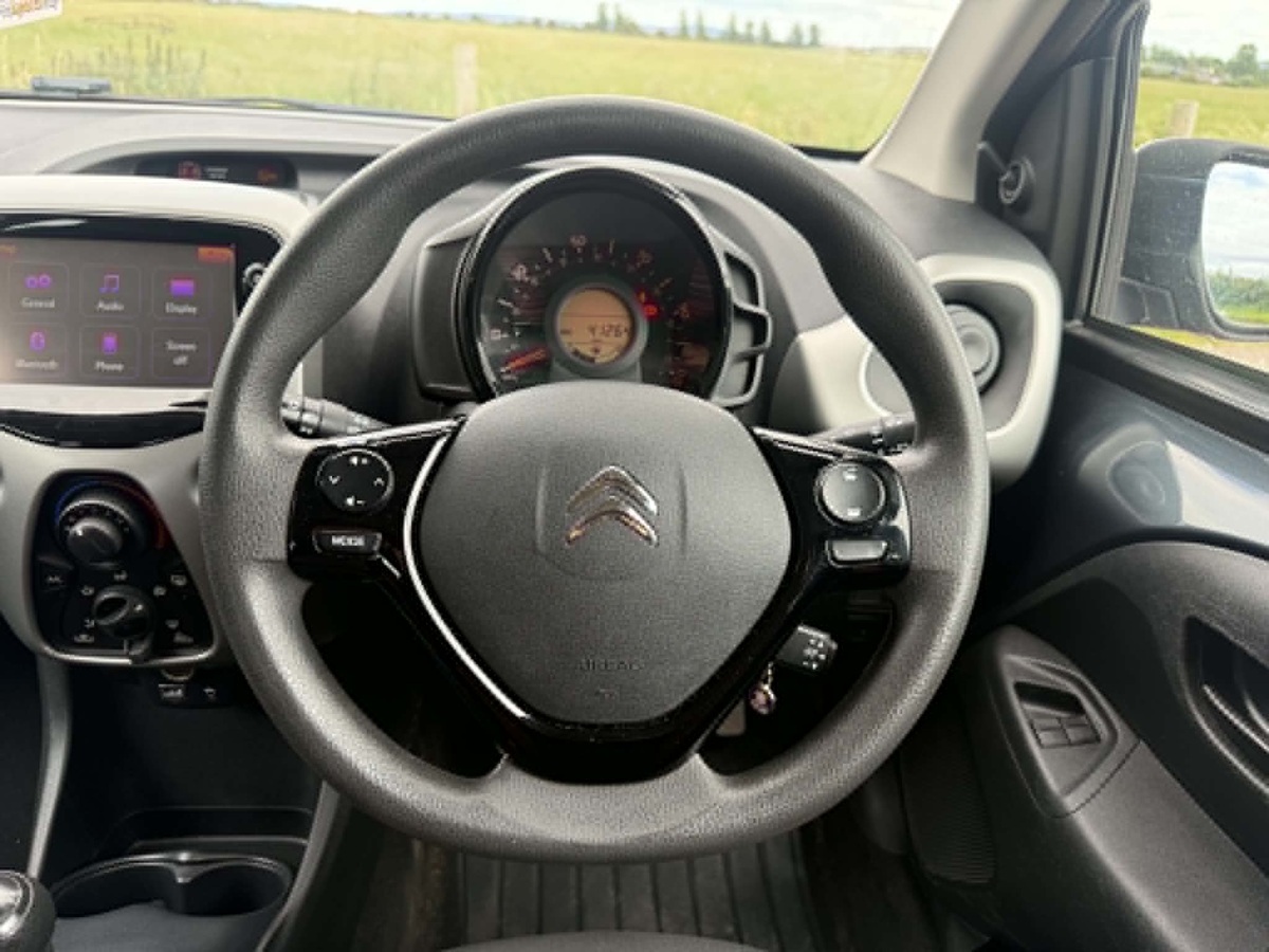 								Citroën C1 Feel 1.2 full									
