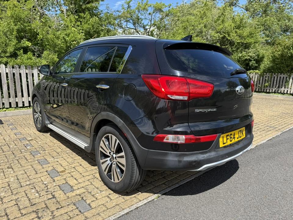 								Kia Sportage KX-4 2.0 full									