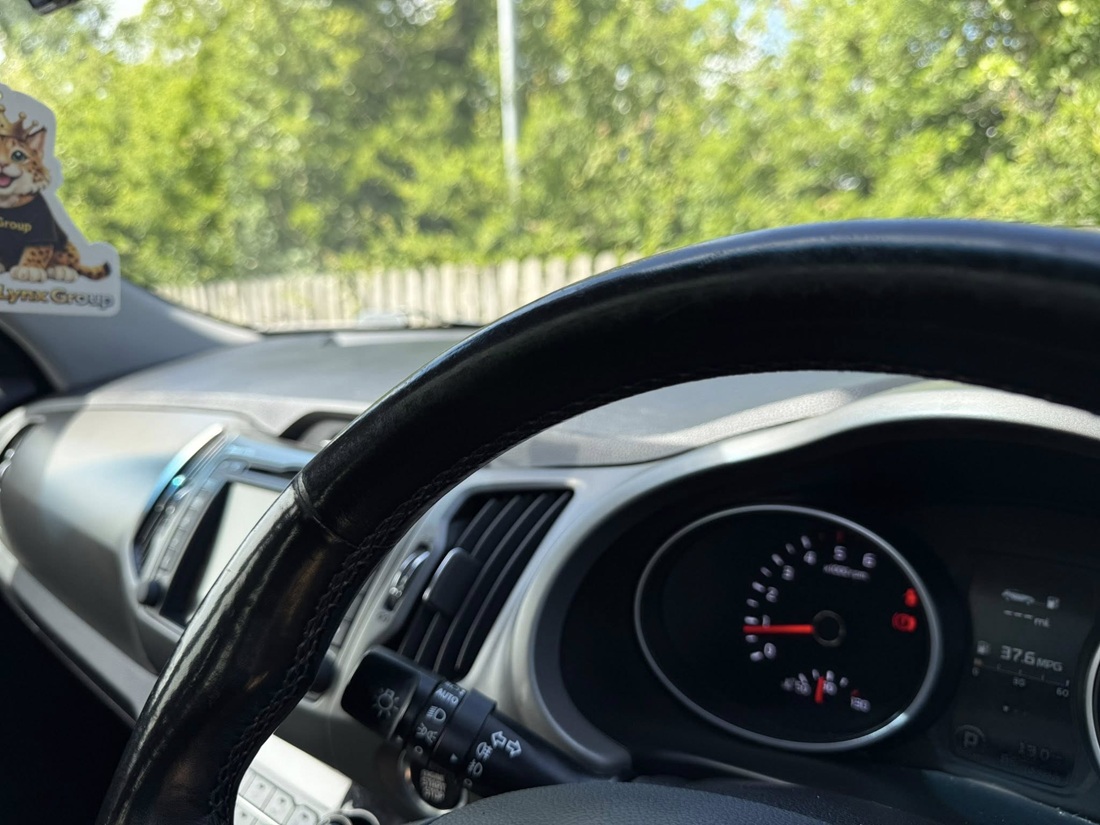 								Kia Sportage KX-4 2.0 full									