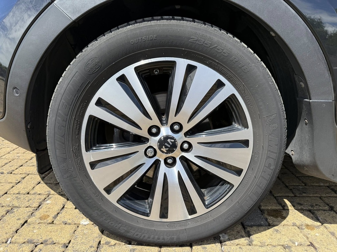 								Kia Sportage KX-4 2.0 full									