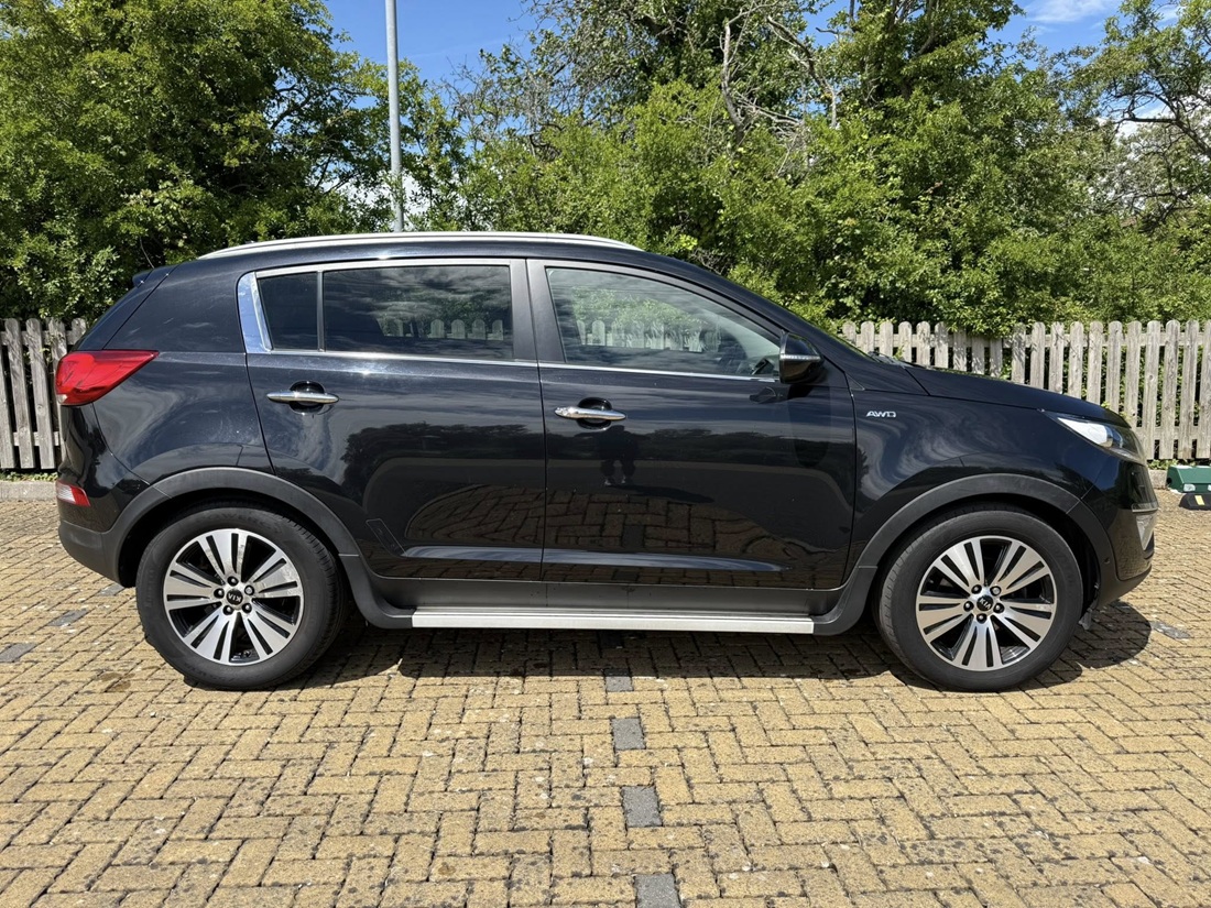 								Kia Sportage KX-4 2.0 full									