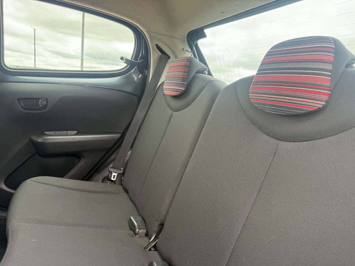 								Citroën C1 Feel 1.2 full									