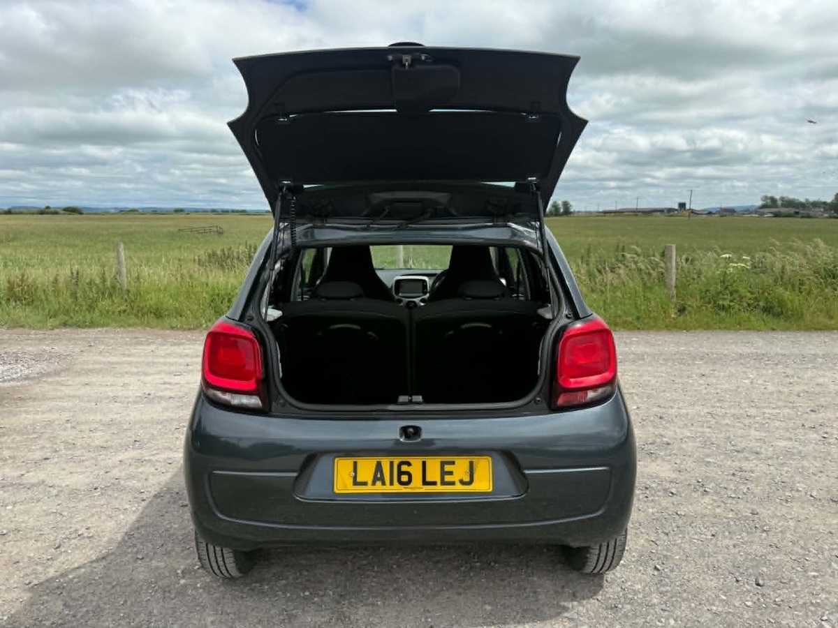 								Citroën C1 Feel 1.2 full									