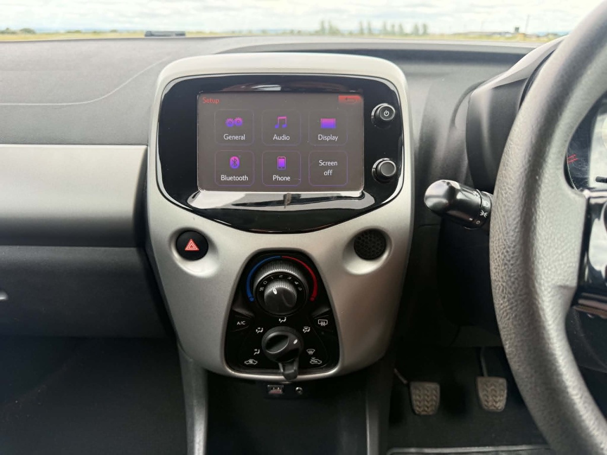 								Citroën C1 Feel 1.2 full									