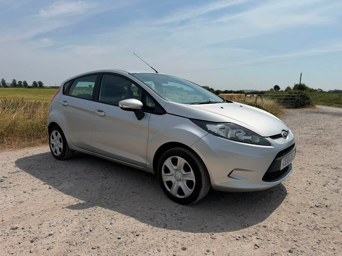 								Ford Fiesta Edge full									