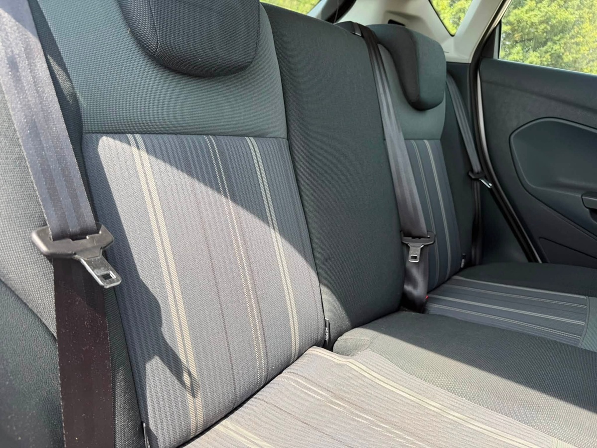 								Ford Fiesta Edge full									