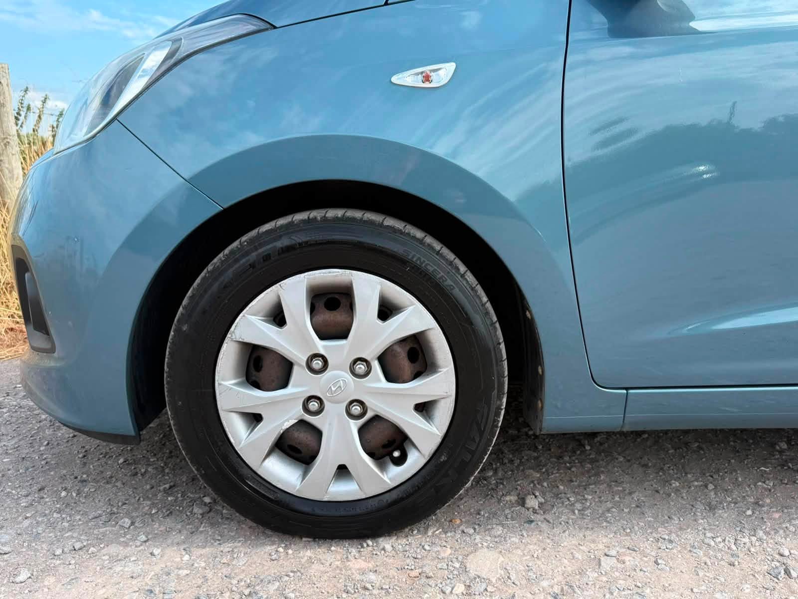 								Hyundai i10 SE full									