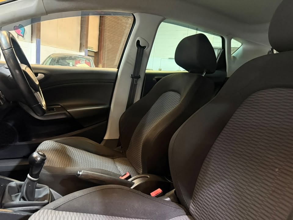 								Seat Ibiza 1.6 CR Sport full									