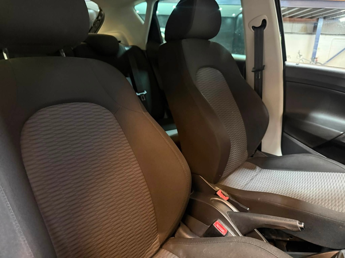 								Seat Ibiza 1.6 CR Sport full									