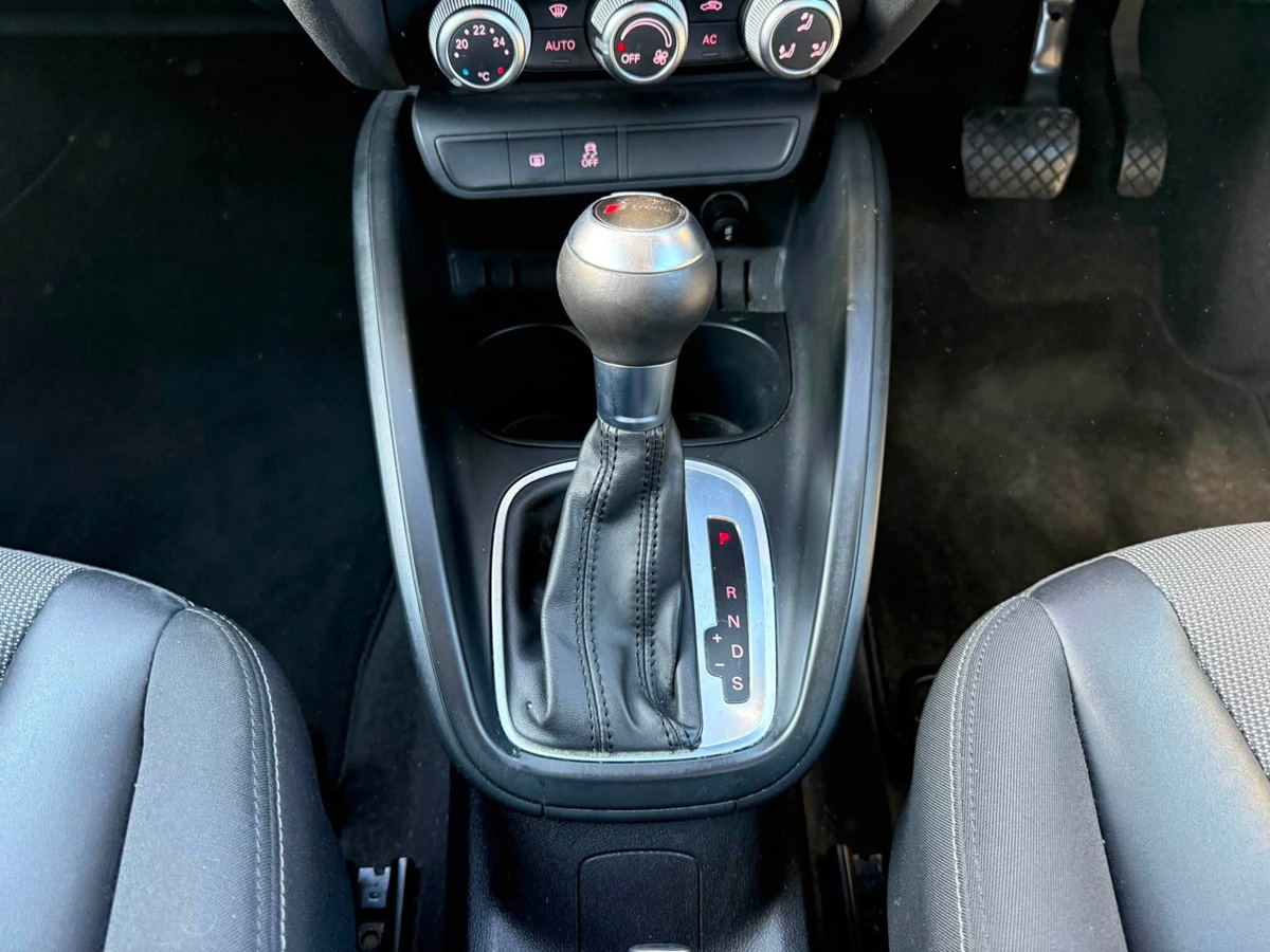 								Audi A1 Sport full									