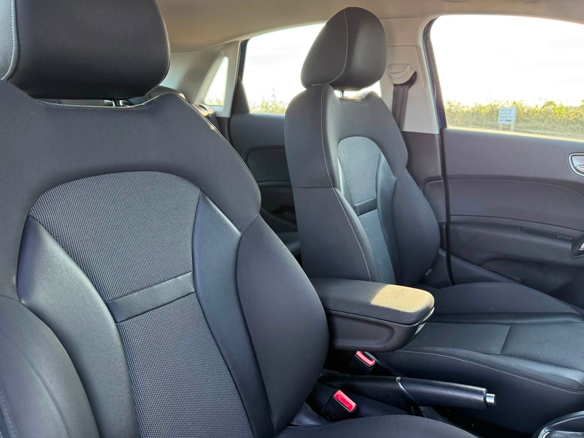 								Audi A1 Sport full									
