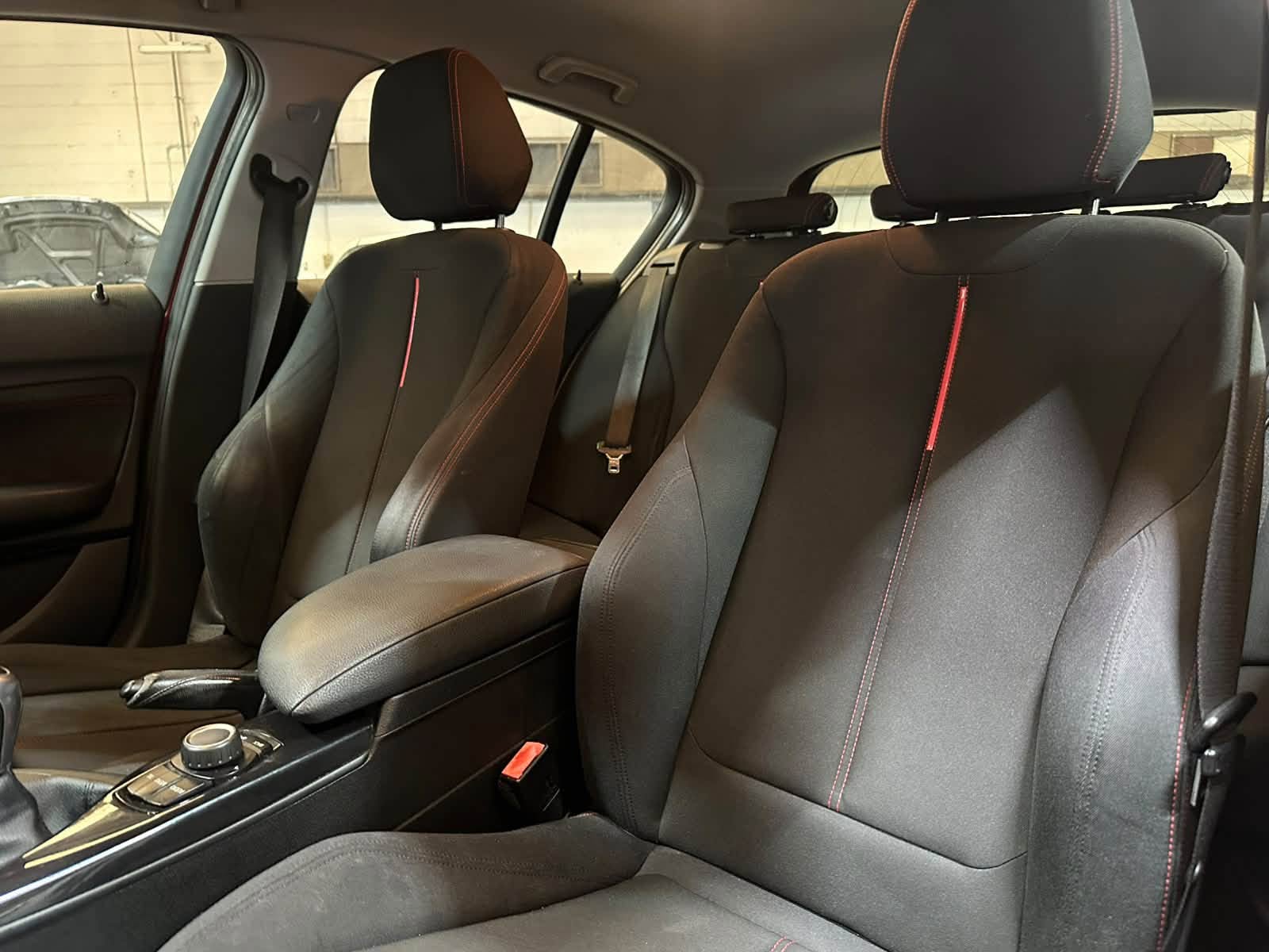 								BMW 116i Sport full									