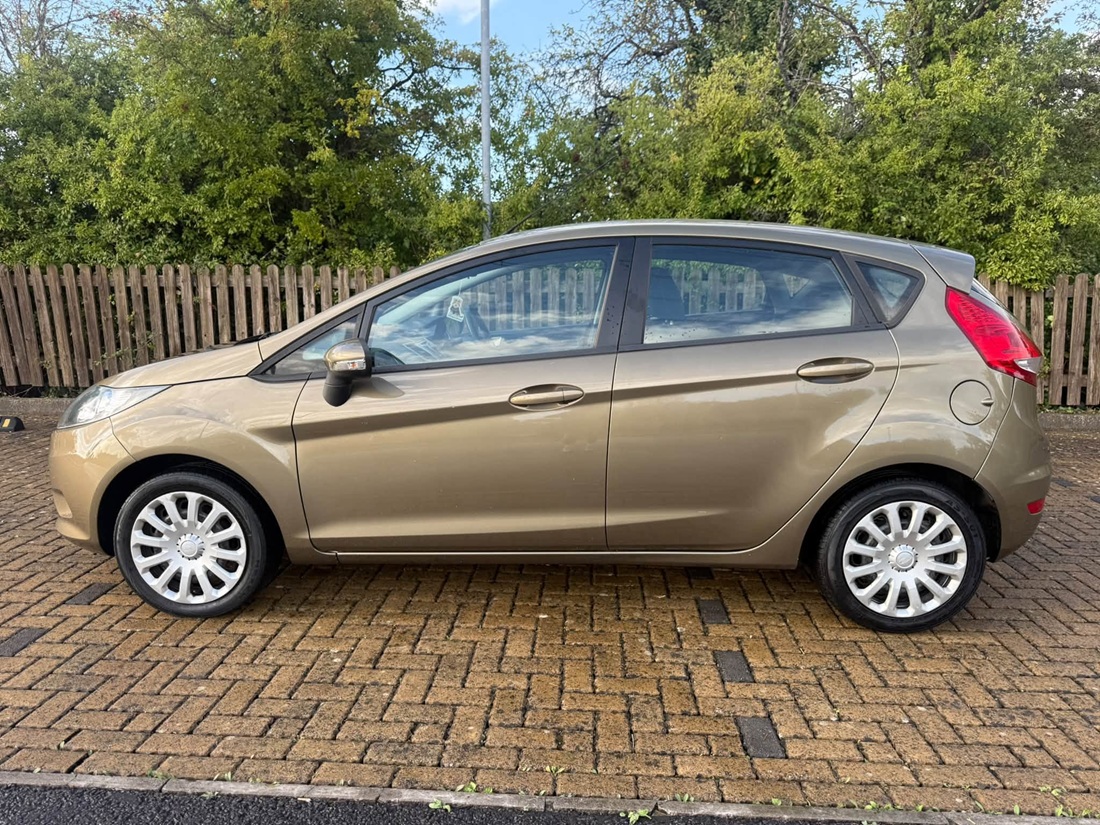 								Ford Fiesta Edge full									