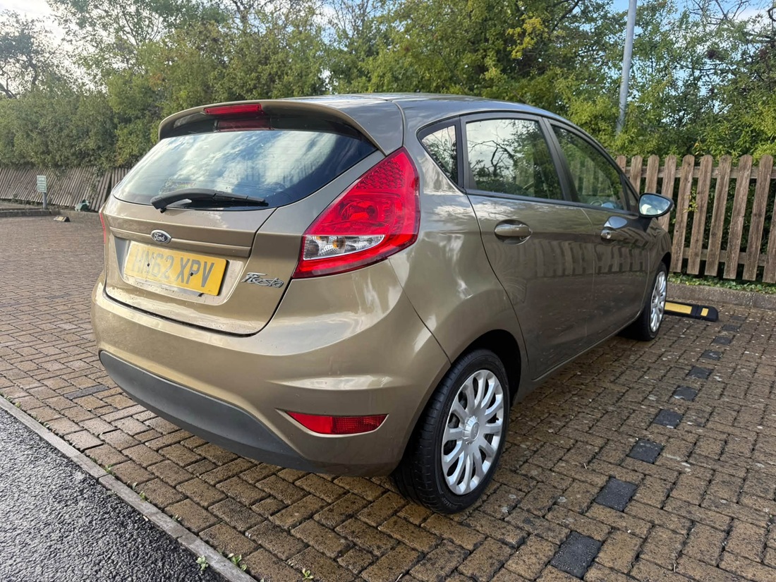 								Ford Fiesta Edge full									