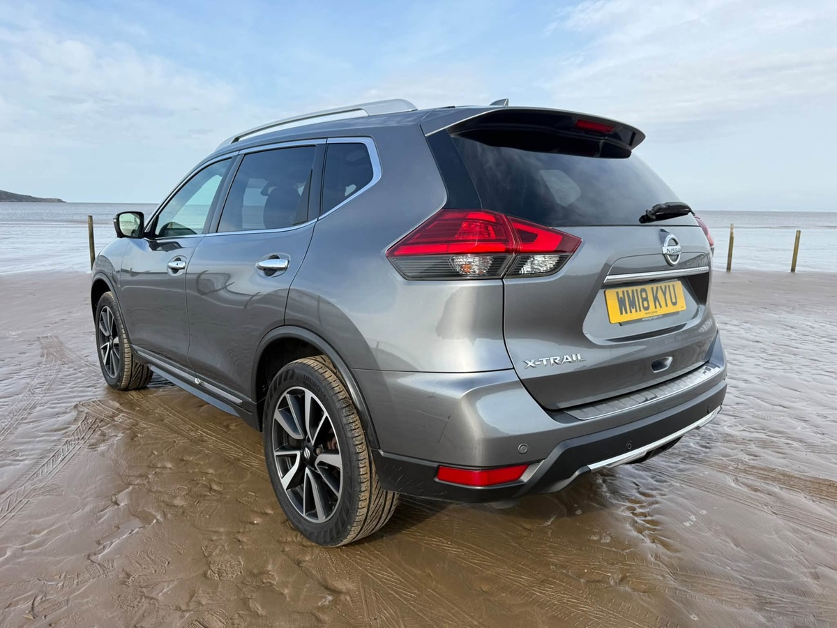 								Nissan X-Trail Tekna full									