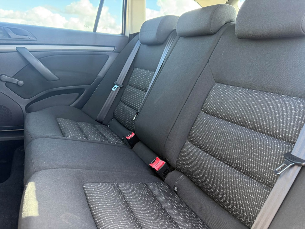 								Skoda Octavia full									