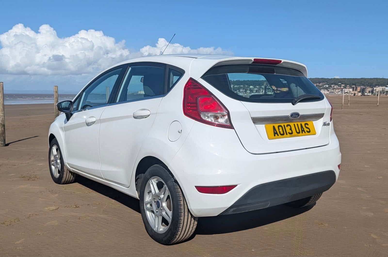 								Ford Fiesta Zetec full									