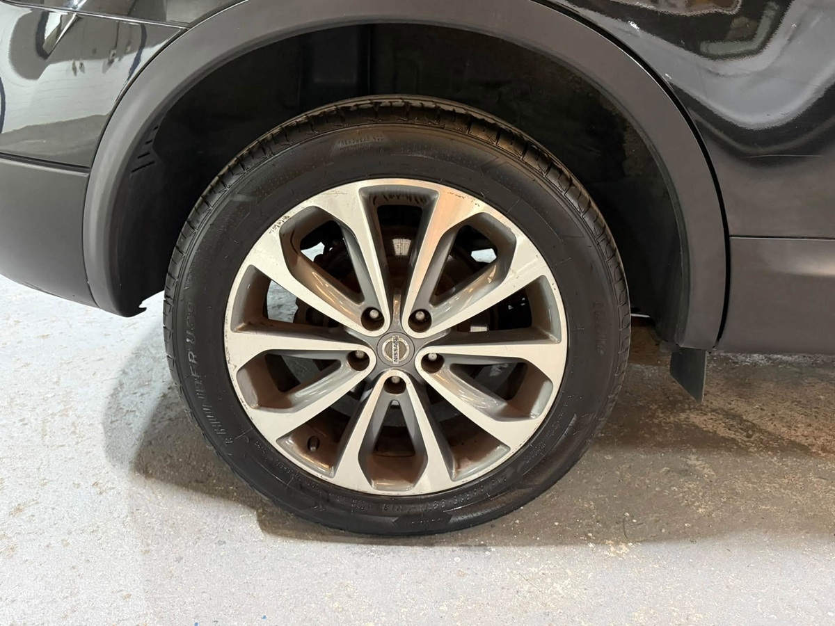 								Nissan Qashqai+2 Tekna full									