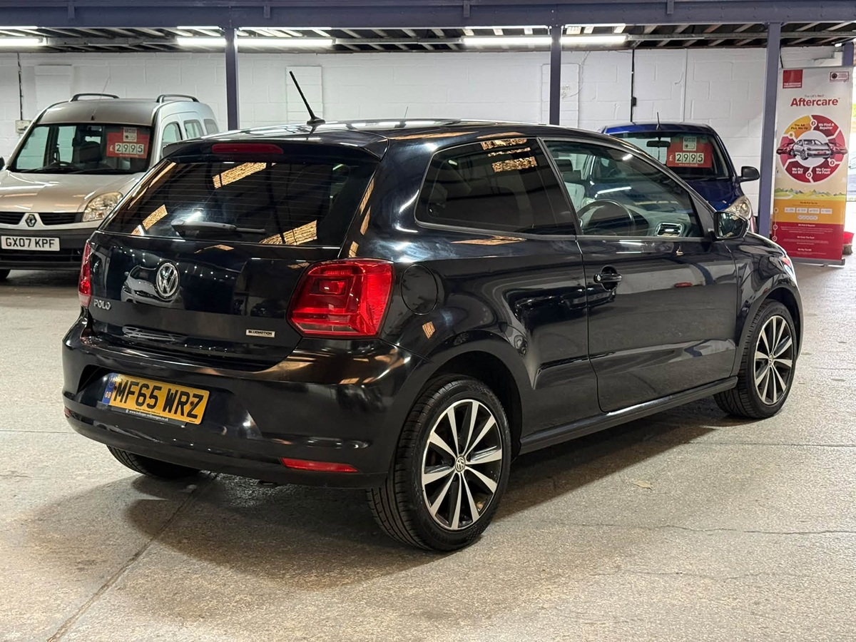 								Volkswagen Polo SE full									