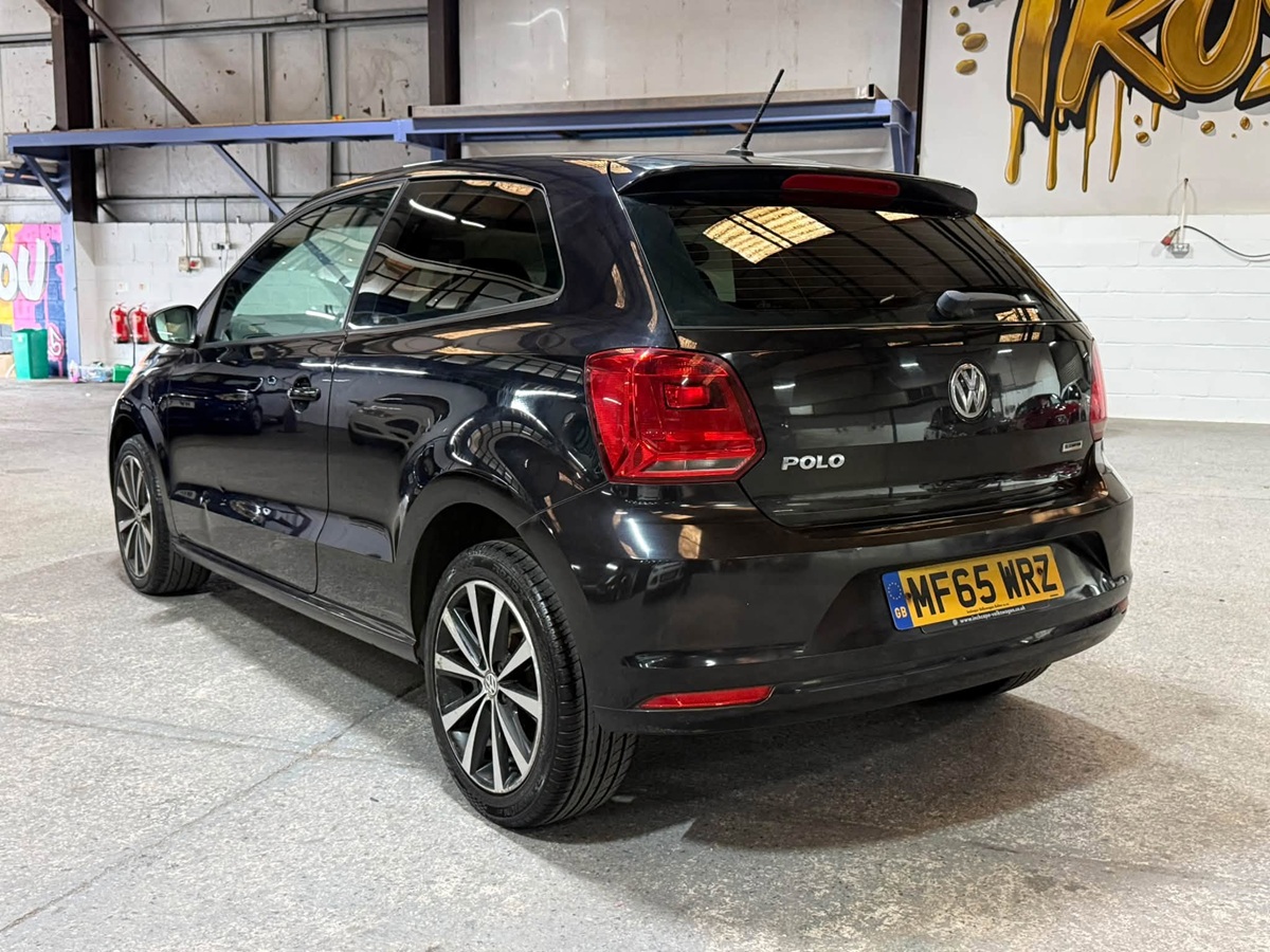 								Volkswagen Polo SE full									