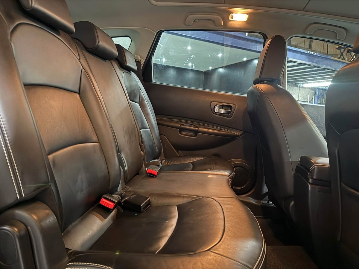 								Nissan Qashqai+2 Tekna full									