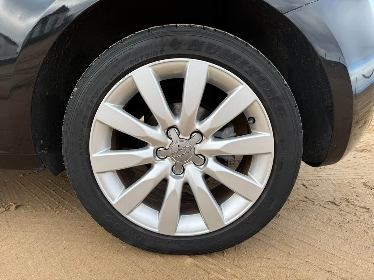 								Audi A1 Sport full									