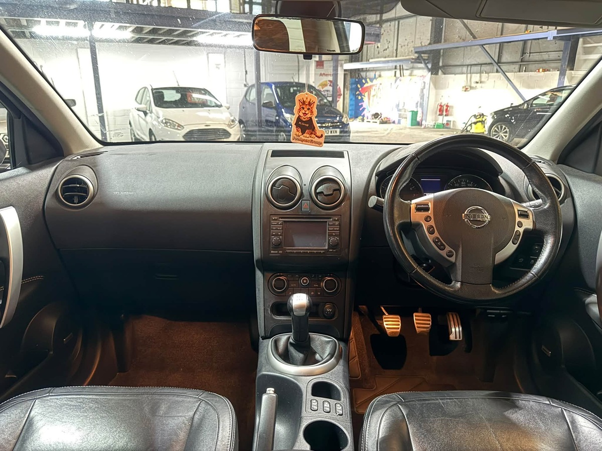 								Nissan Qashqai+2 Tekna full									