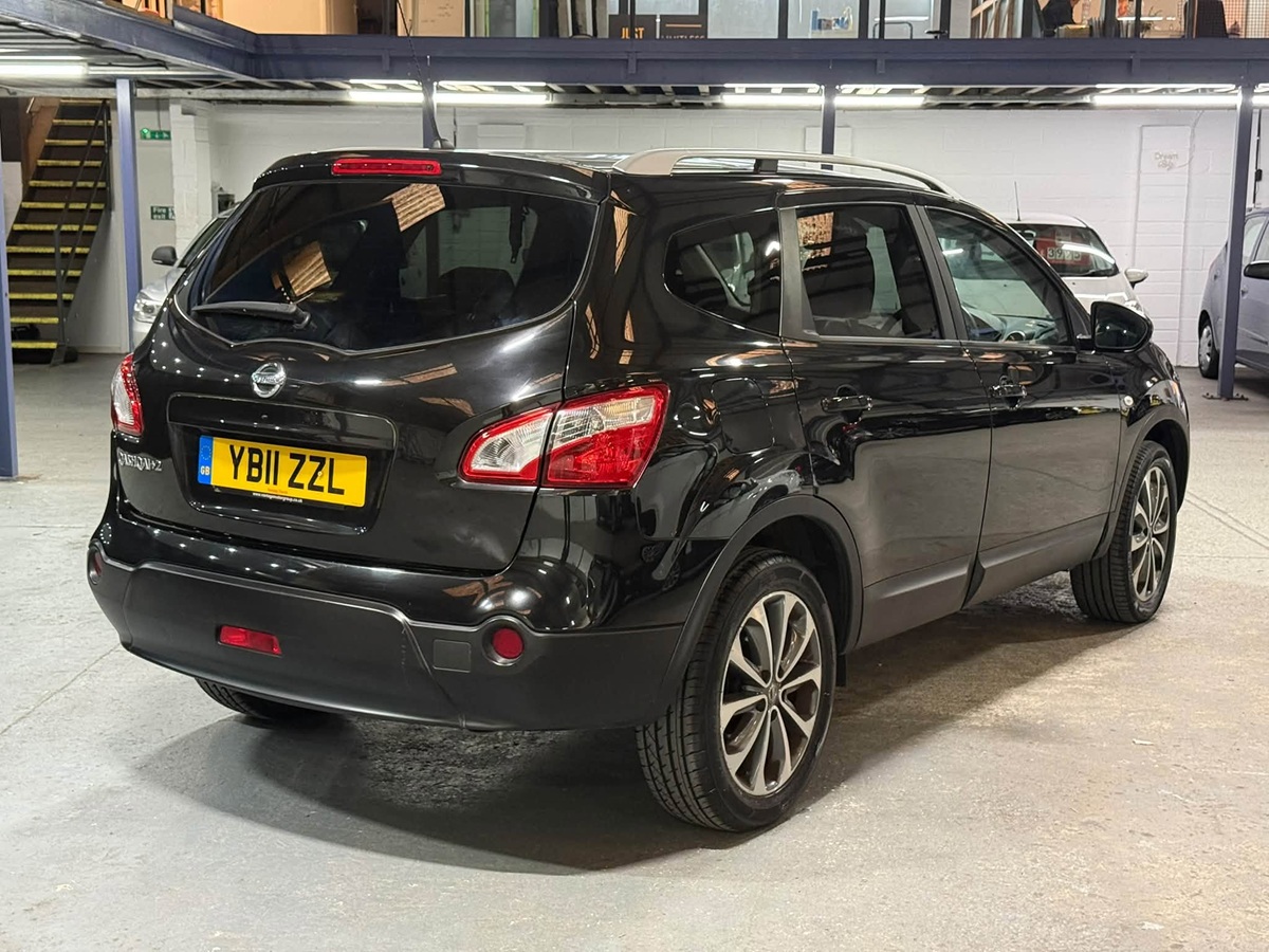 								Nissan Qashqai+2 Tekna full									