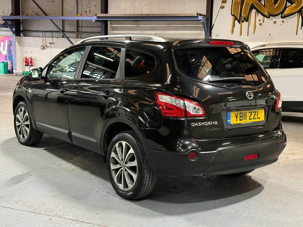 								Nissan Qashqai+2 Tekna full									