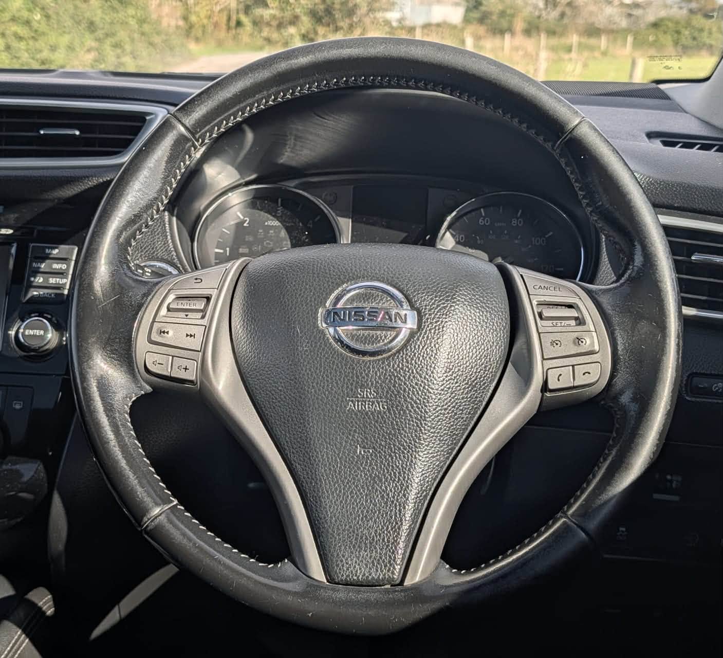 								Nissan Qashqai N-Tec+ full									