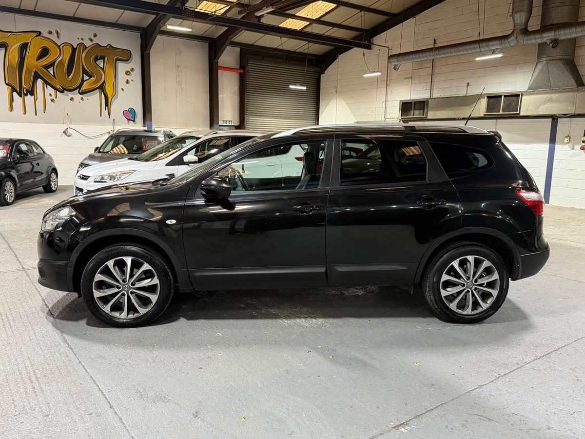 								Nissan Qashqai+2 Tekna full									