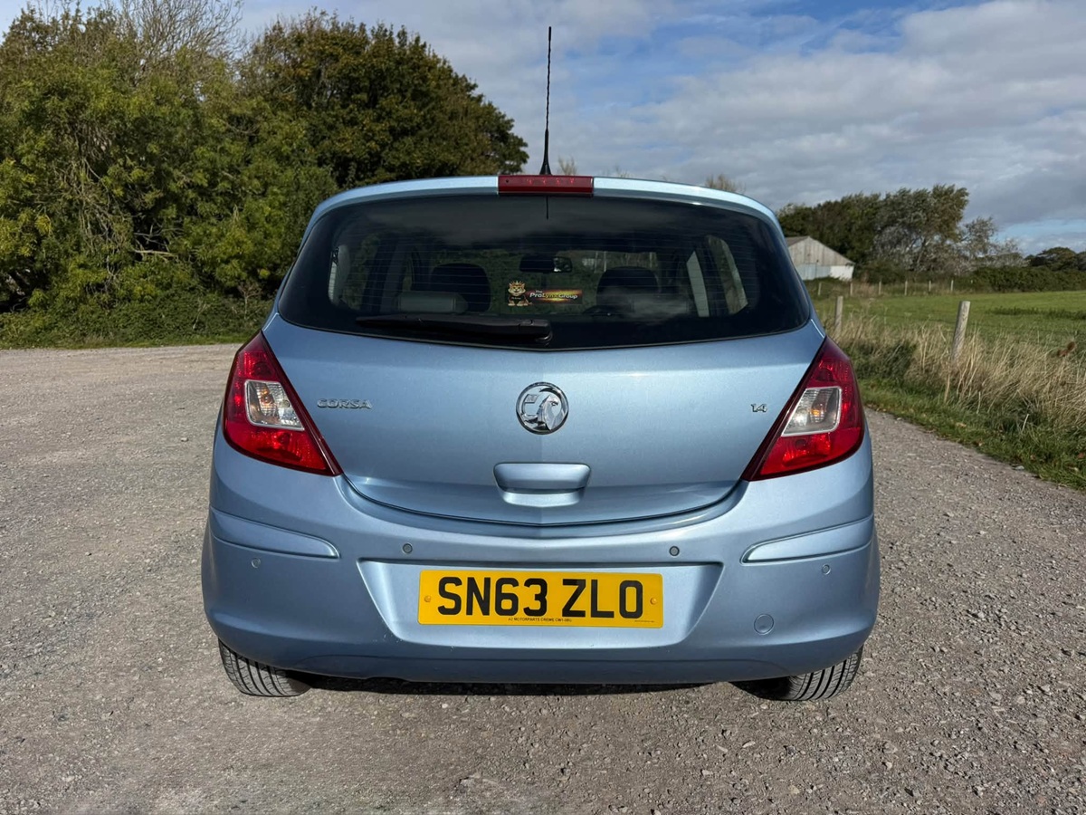 								Vauxhall Corsa SE full									