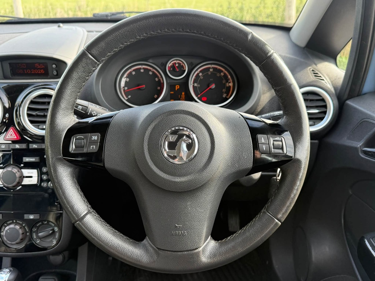 								Vauxhall Corsa SE full									