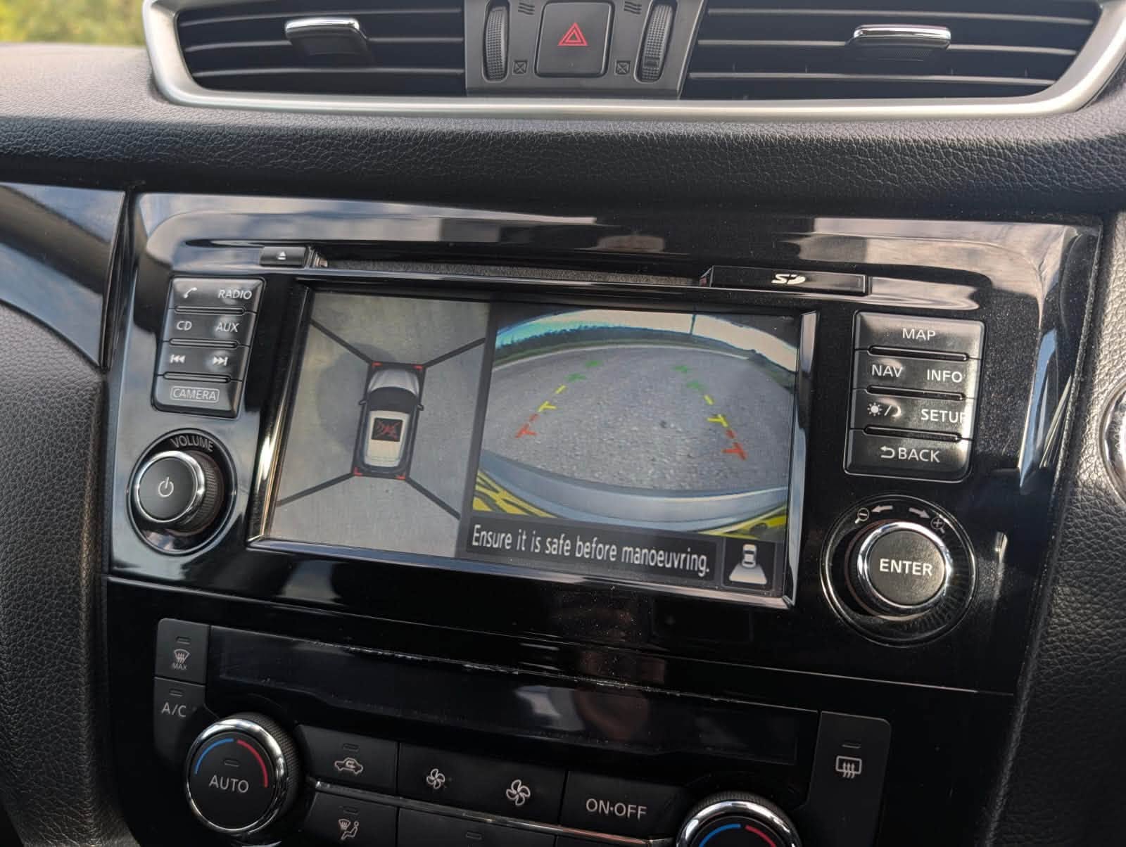 								Nissan Qashqai N-Tec+ full									