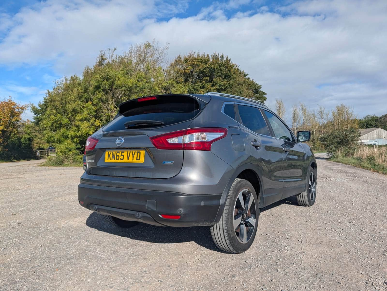 								Nissan Qashqai N-Tec+ full									