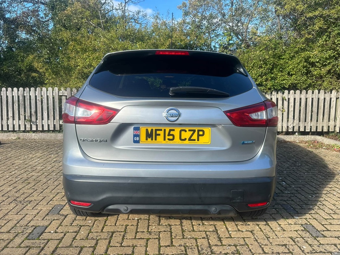 								Nissan Qashqai N-Tec full									