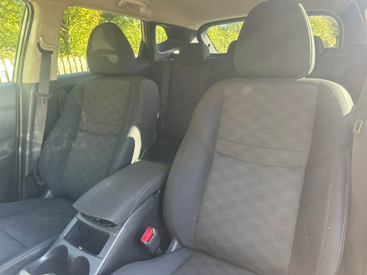 								Nissan Qashqai N-Tec full									